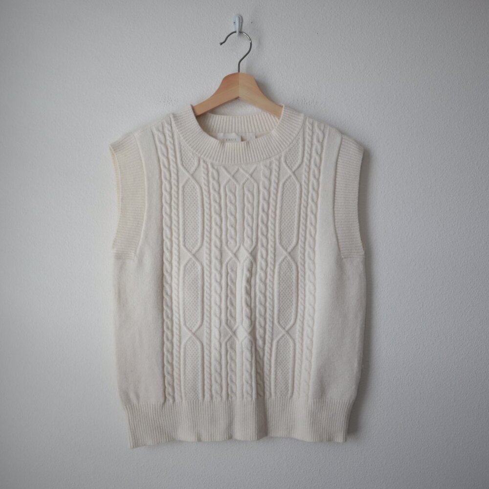 Cyrus Ivory Cable Knit Sweater Vest | S